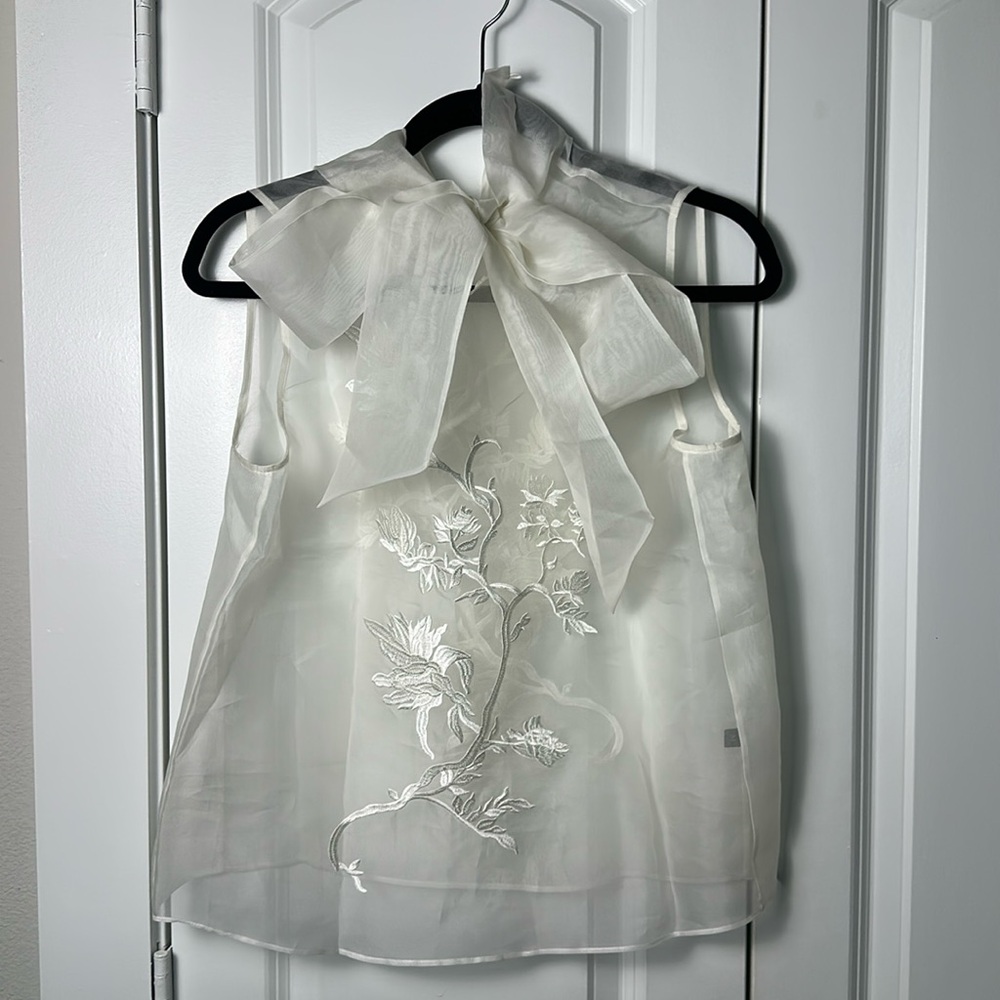 RICH RADI Q'S NEW YORK Silk White Embroidered Tie-Neck Blouse